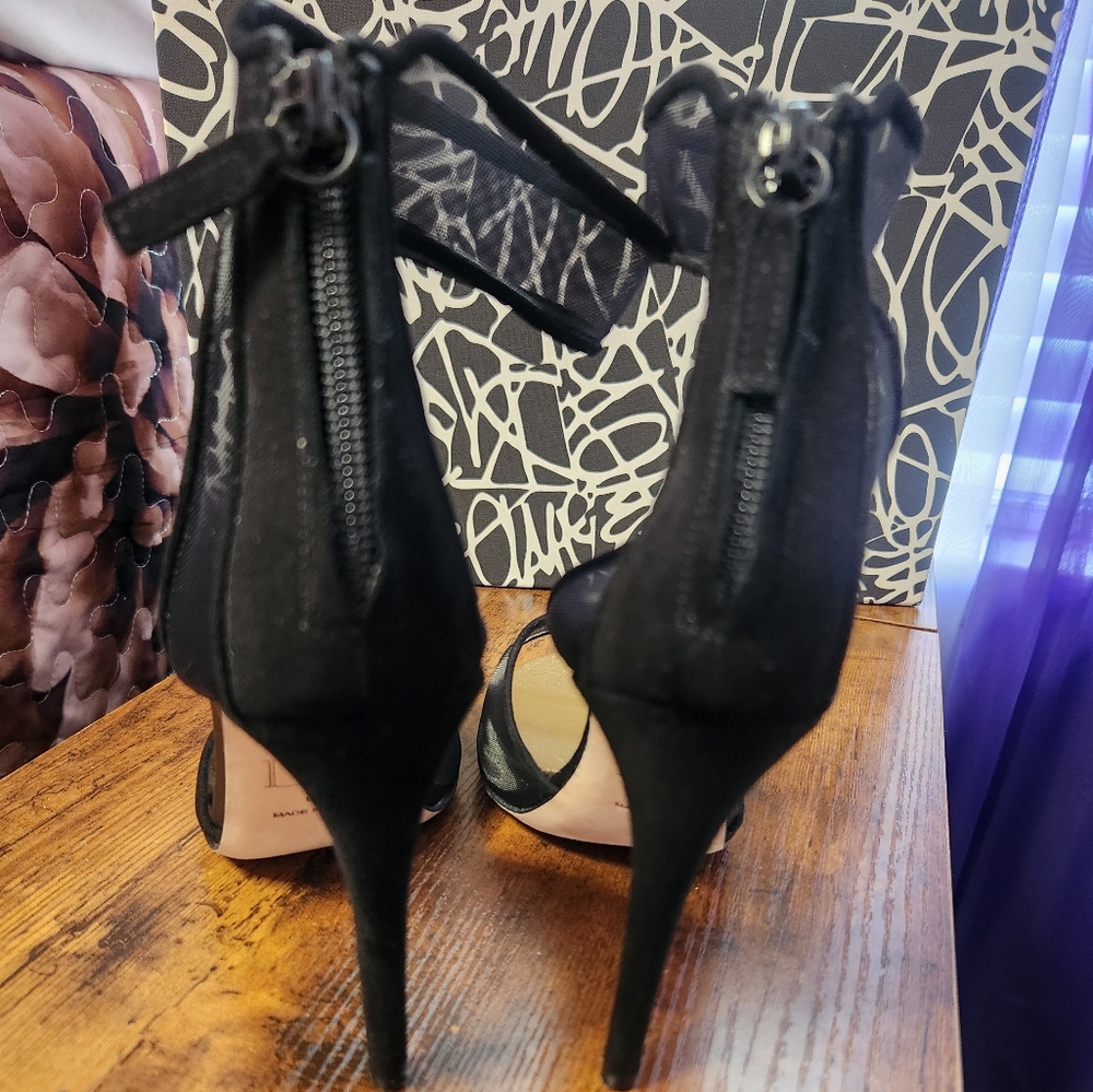 Nib Diane Von Furstenberg Suede D'Orsay Black and Gold Heels with Stiletto Sz 9M - Picture 7 of 11